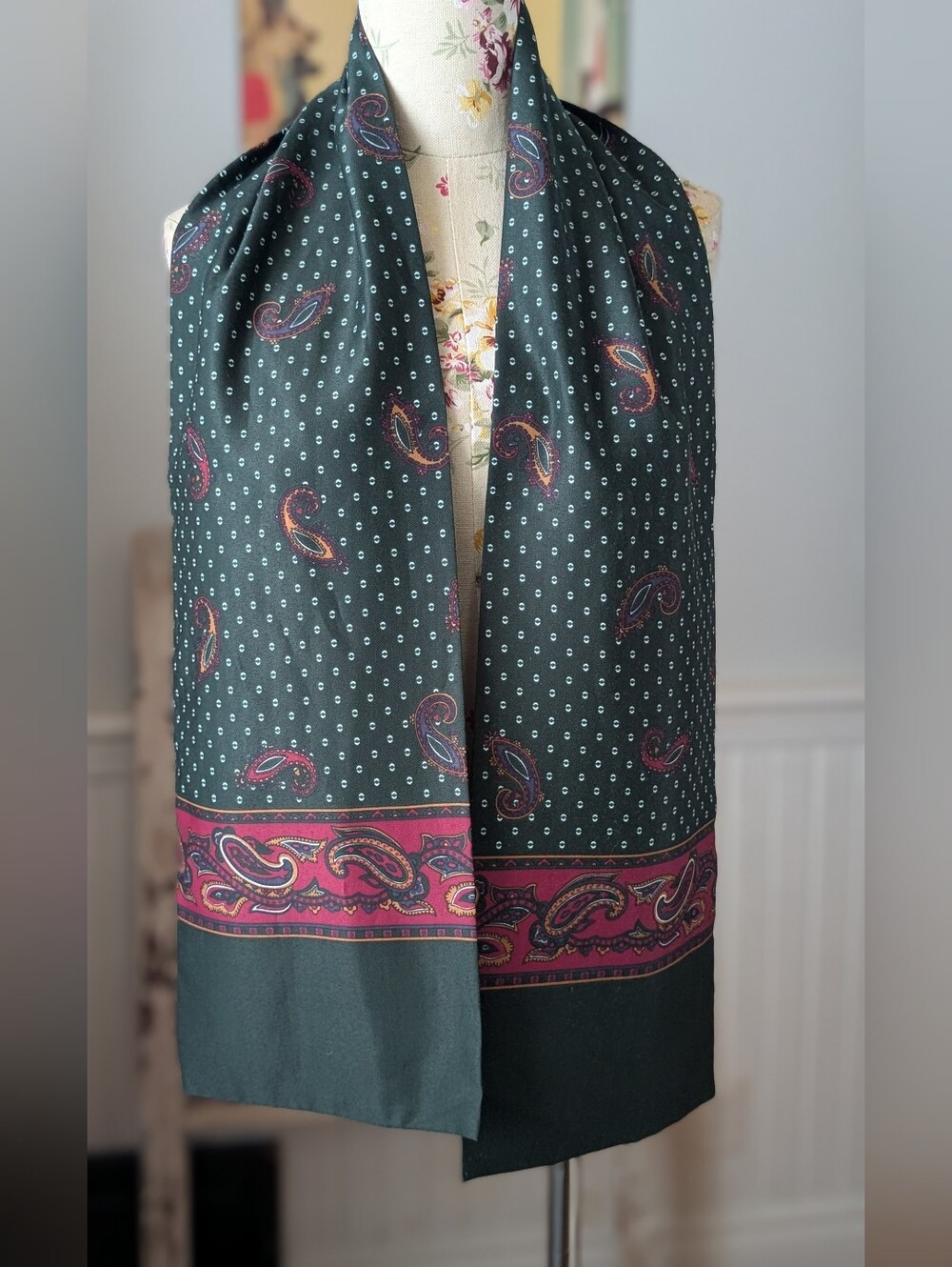 Dark Green Paisley Border Scarf - Unisex Accessory